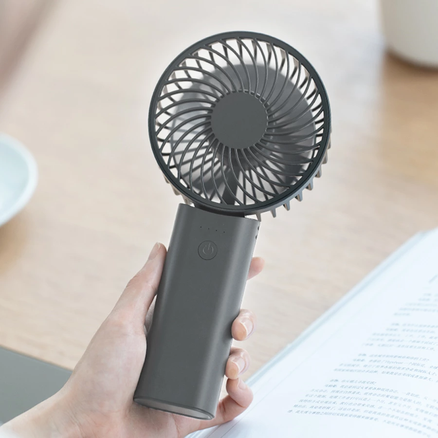 A real-world review for outdoor enthusiasts! This handheld fan: Lightweight + Long battery life + Power bank functionality